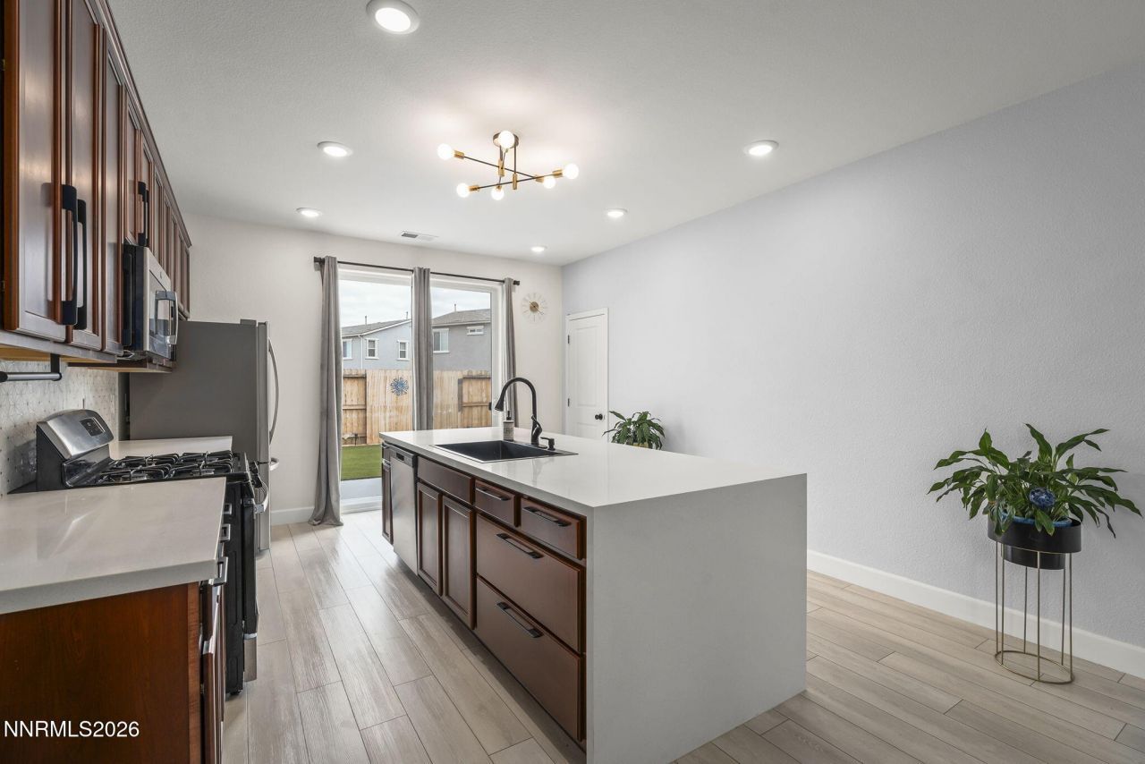 9232 Atoll Drive, Reno, NV 89506 Photo