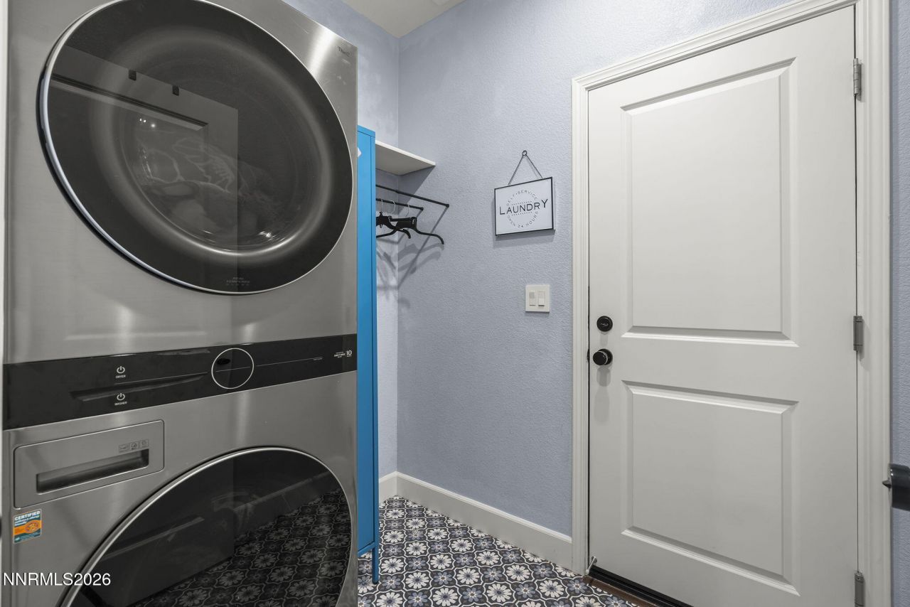 9232 Atoll Drive, Reno, NV 89506 Photo