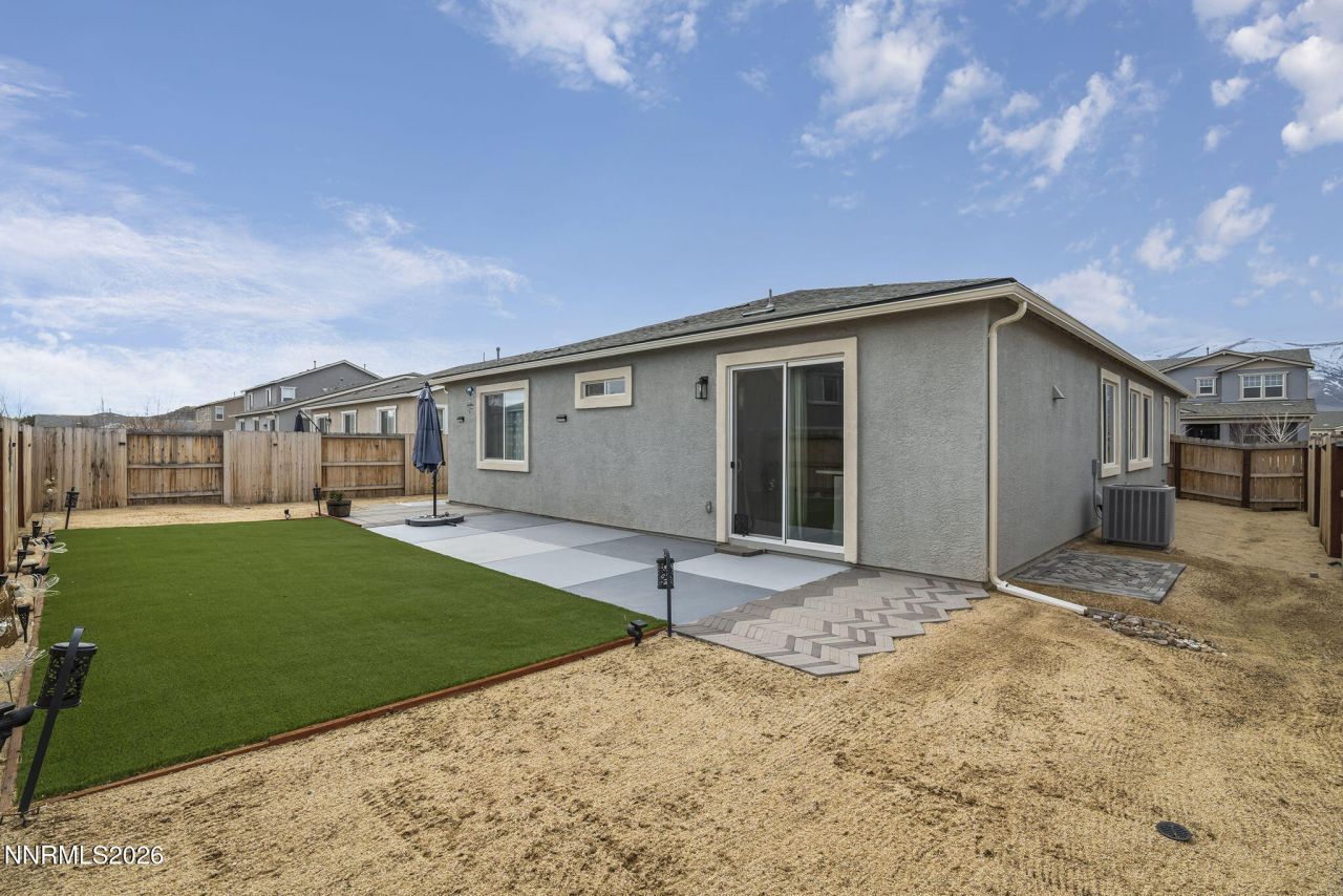 9232 Atoll Drive, Reno, NV 89506 Photo