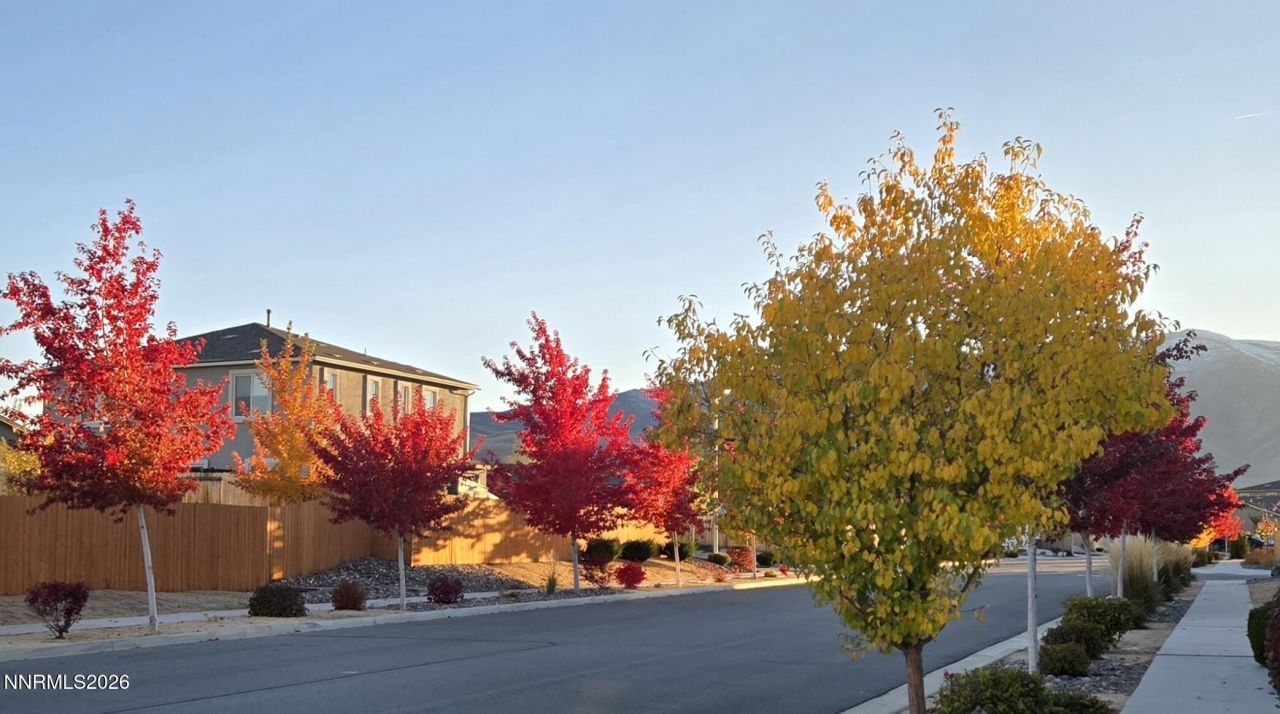 9232 Atoll Drive, Reno, NV 89506 Photo