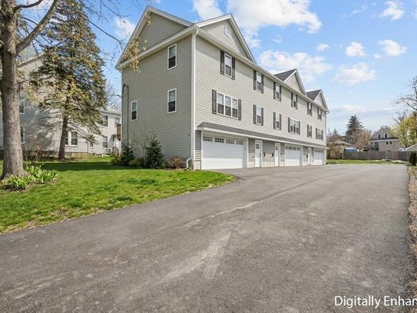 10 Eighth Avenue, Unit 1, Haverhill, MA 01830