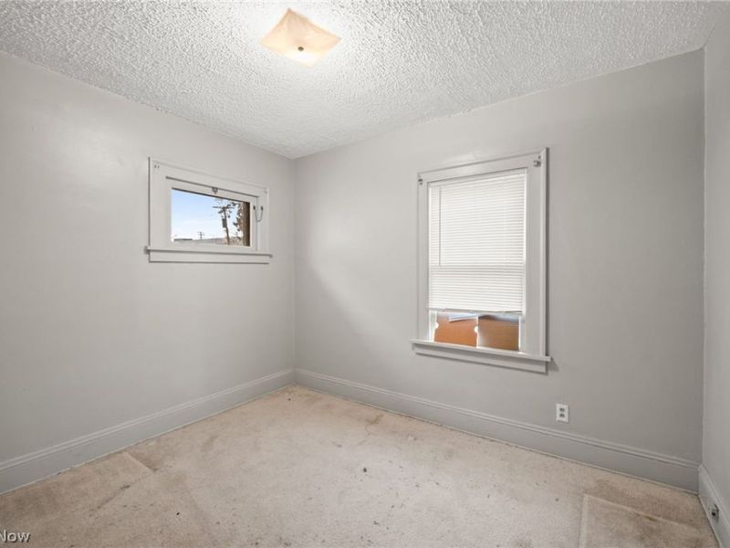 1646 Grace Avenue , Lakewood, OH 44107 Photo 11