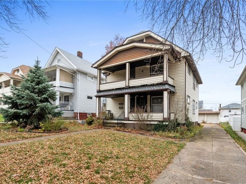 1646 Grace Avenue , Lakewood, OH 44107 Photo 21