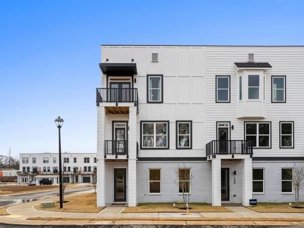 1046 Brookglynn Trace , Decatur, GA 30032