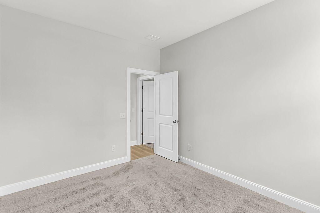 7323 Longtown Drive Photo 31