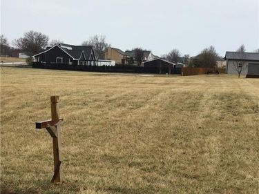 1005 W 243rd Street, Cleveland, MO 64734