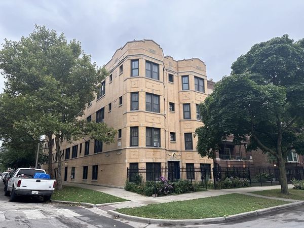 2919 W MCLEAN Avenue , Unit 1, Chicago, IL 60647