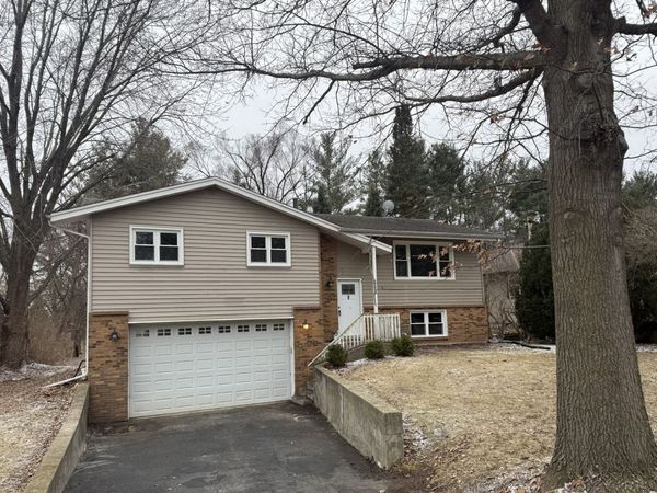 117 Liverpool Drive , Poplar Grove, IL 61065