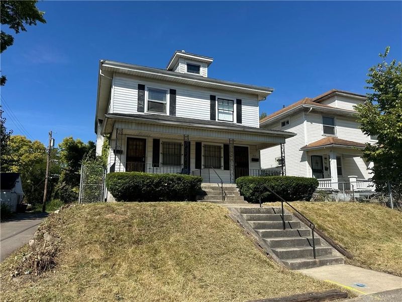 915 Catalpa Drive, Dayton, OH 45402 Photo 1