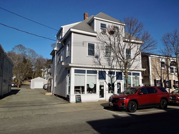 299 Court Street, Unit 2, Plymouth, MA 02360