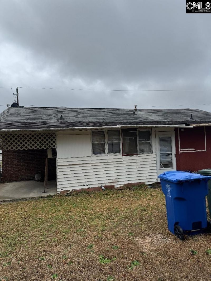 900 Cindy Drive  Photo 16