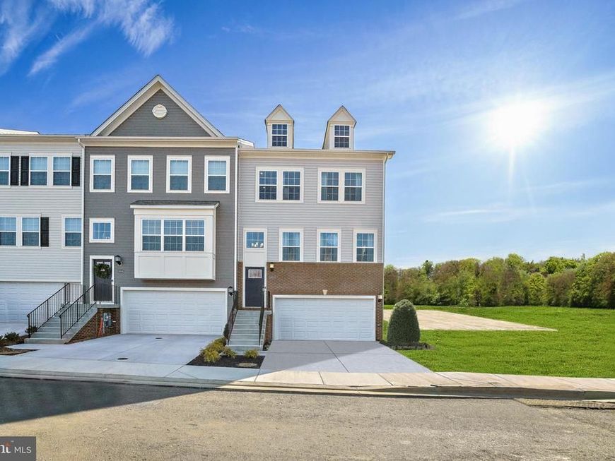 23600 Crosswinds Way, California, MD 20619 Main Photo