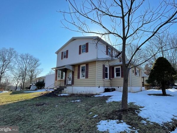 996 ALLENTOWN ROAD , GREEN LANE, PA 18054