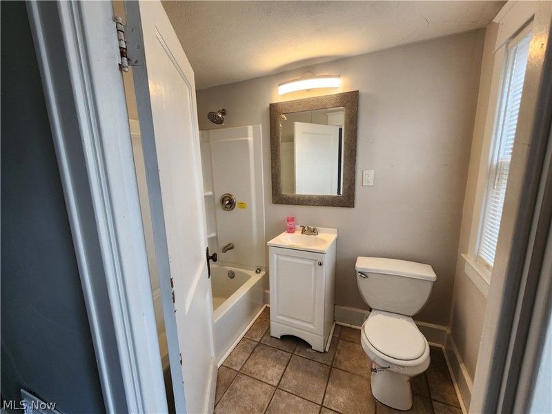 2301 Lyon Boulevard , Youngstown, OH 44514 Photo 18