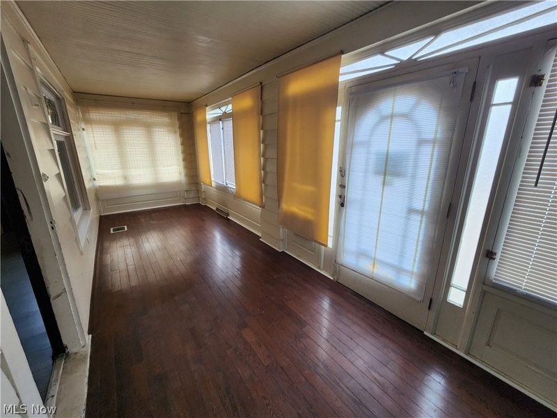 2301 Lyon Boulevard , Youngstown, OH 44514 Photo 2