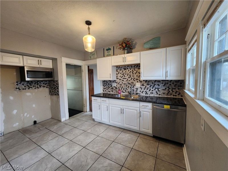 2301 Lyon Boulevard , Youngstown, OH 44514 Photo 7