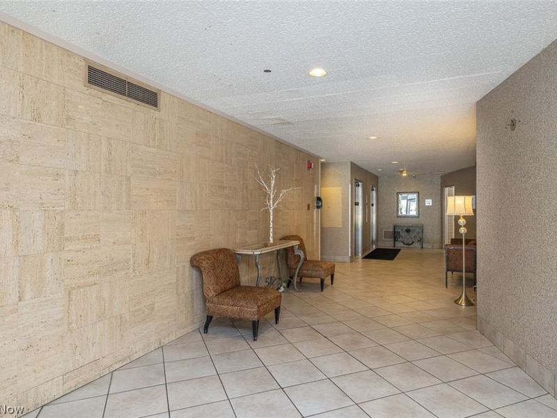 12520 Edgewater Drive , Unit 1609, Lakewood, OH 44107 Photo 21