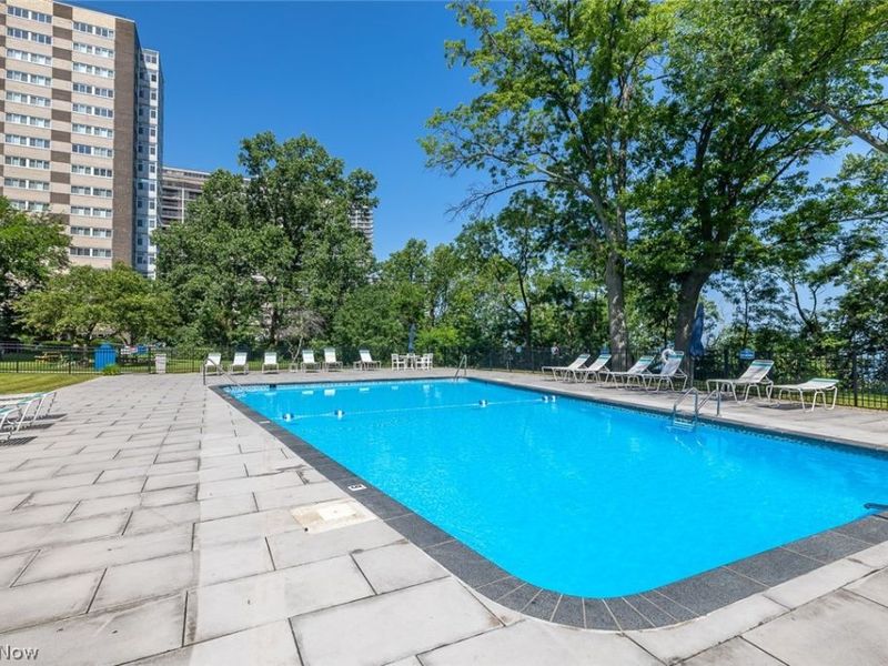 12520 Edgewater Drive , Unit 1609, Lakewood, OH 44107 Photo 26