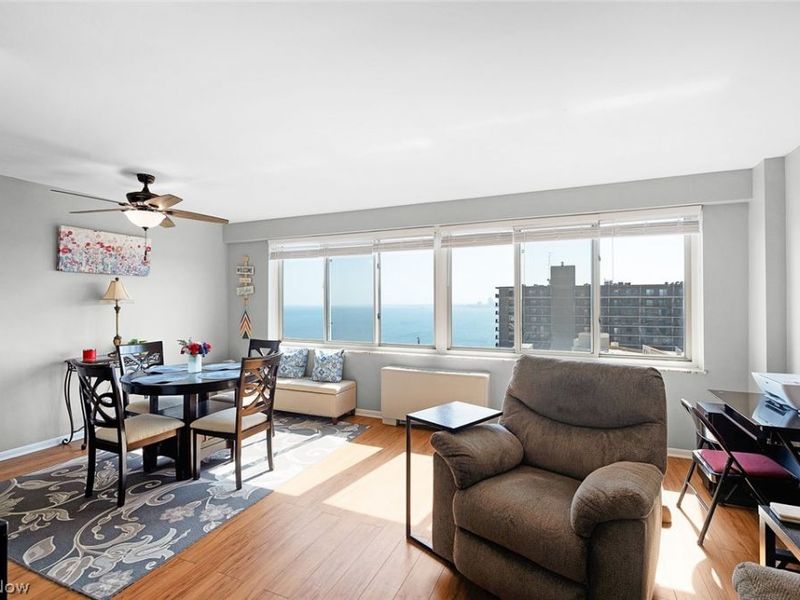 12520 Edgewater Drive , Unit 1609, Lakewood, OH 44107 Photo 5