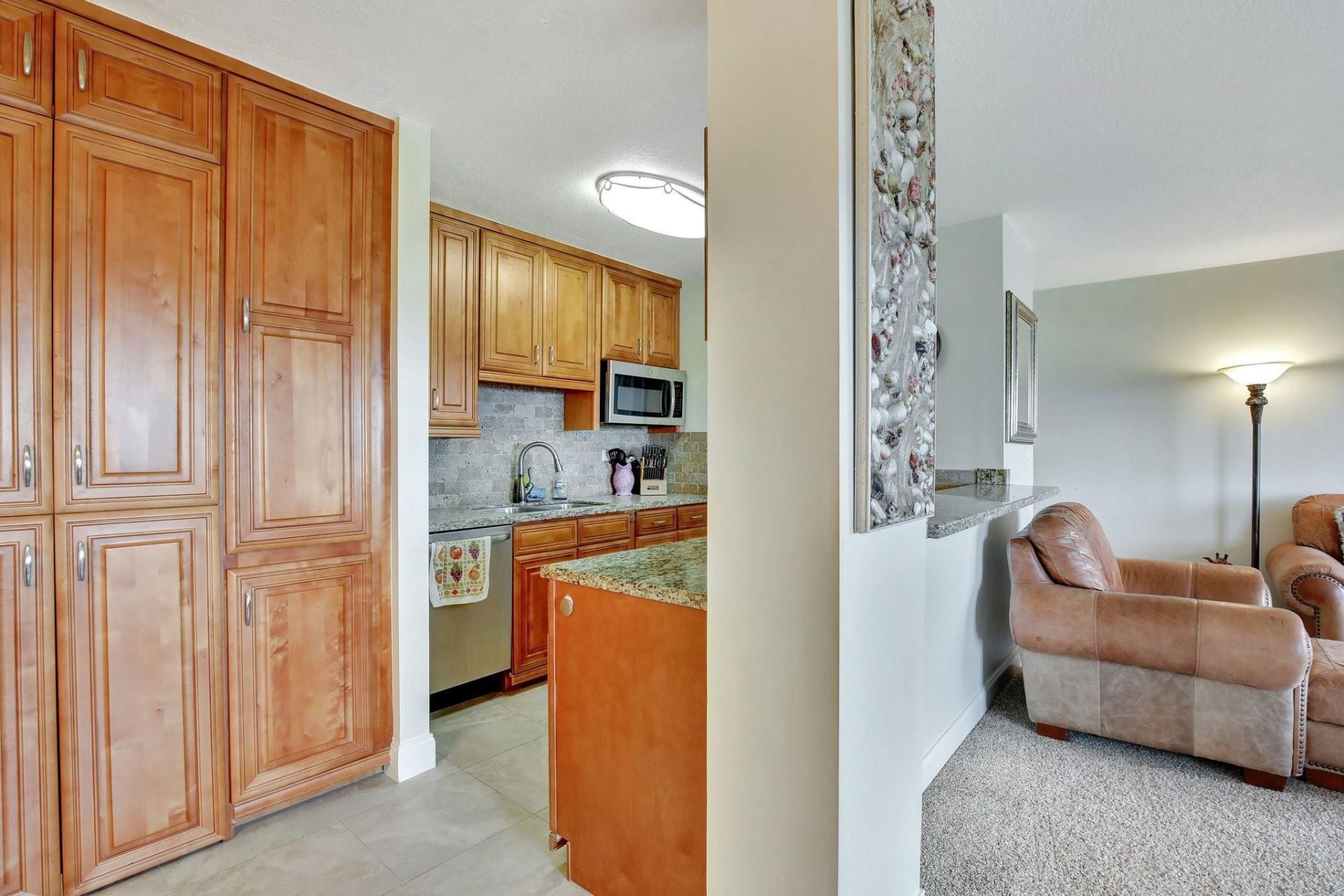 2555 NE 11th St, Unit PH09, Fort Lauderdale, FL 33304 Photo