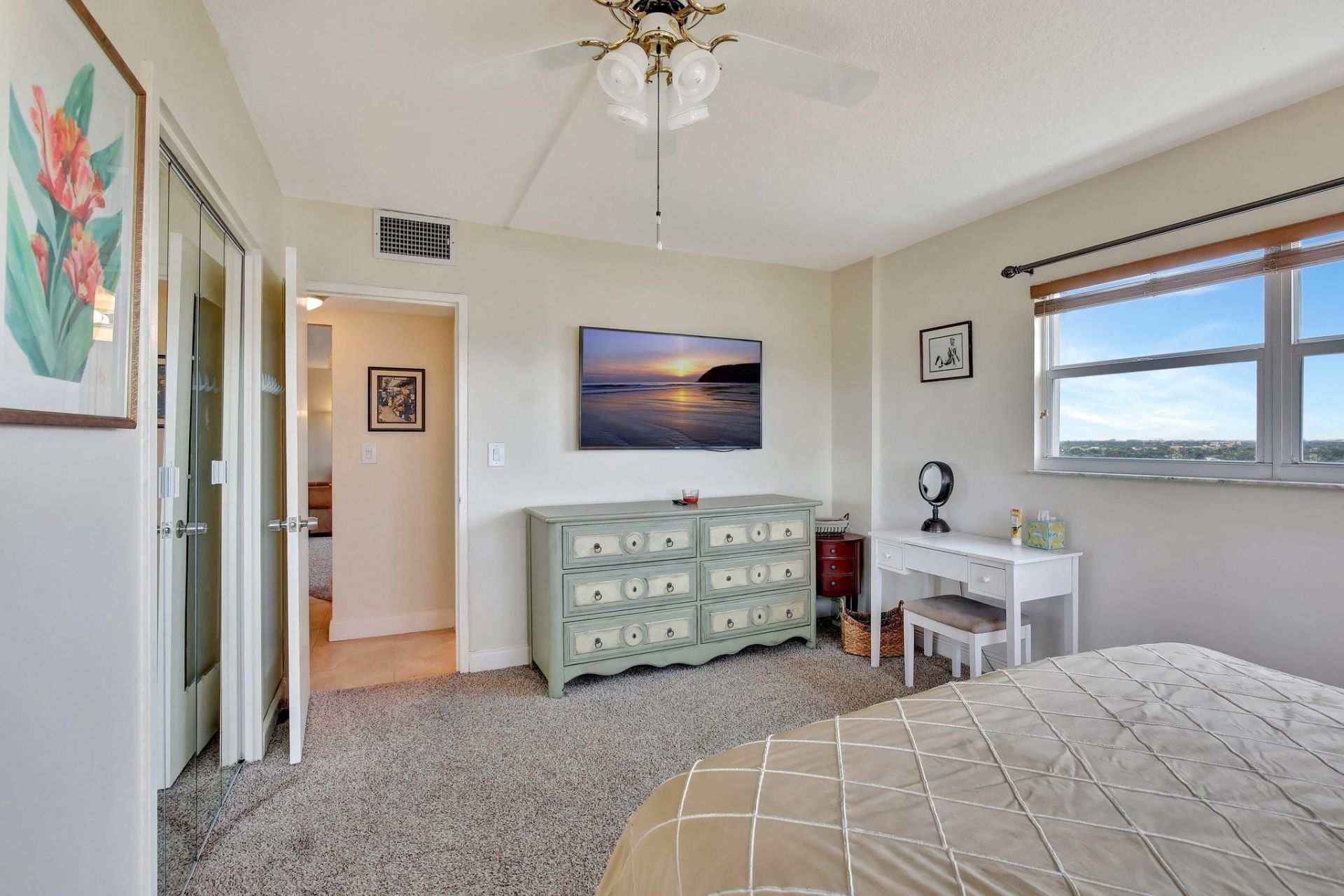 2555 NE 11th St, Unit PH09, Fort Lauderdale, FL 33304 Photo