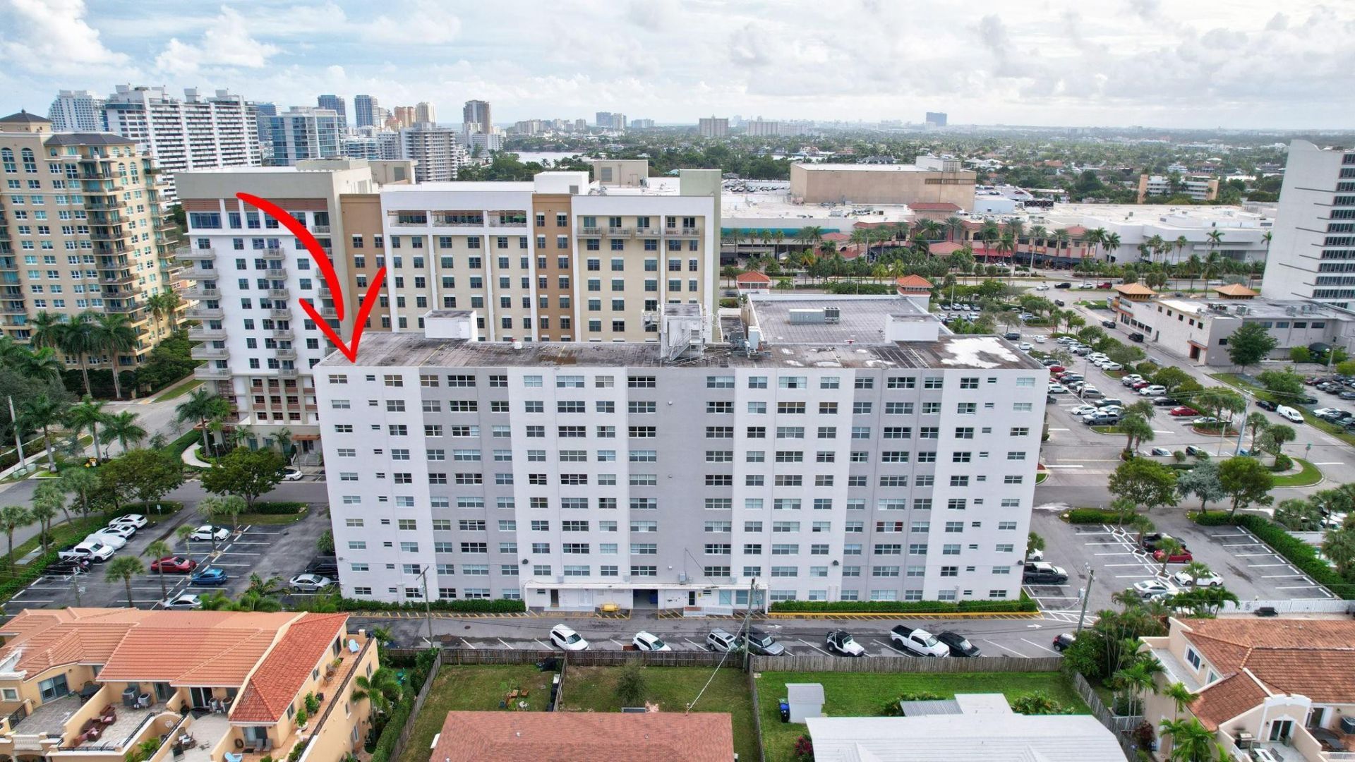 2555 NE 11th St, Unit PH09, Fort Lauderdale, FL 33304 Photo