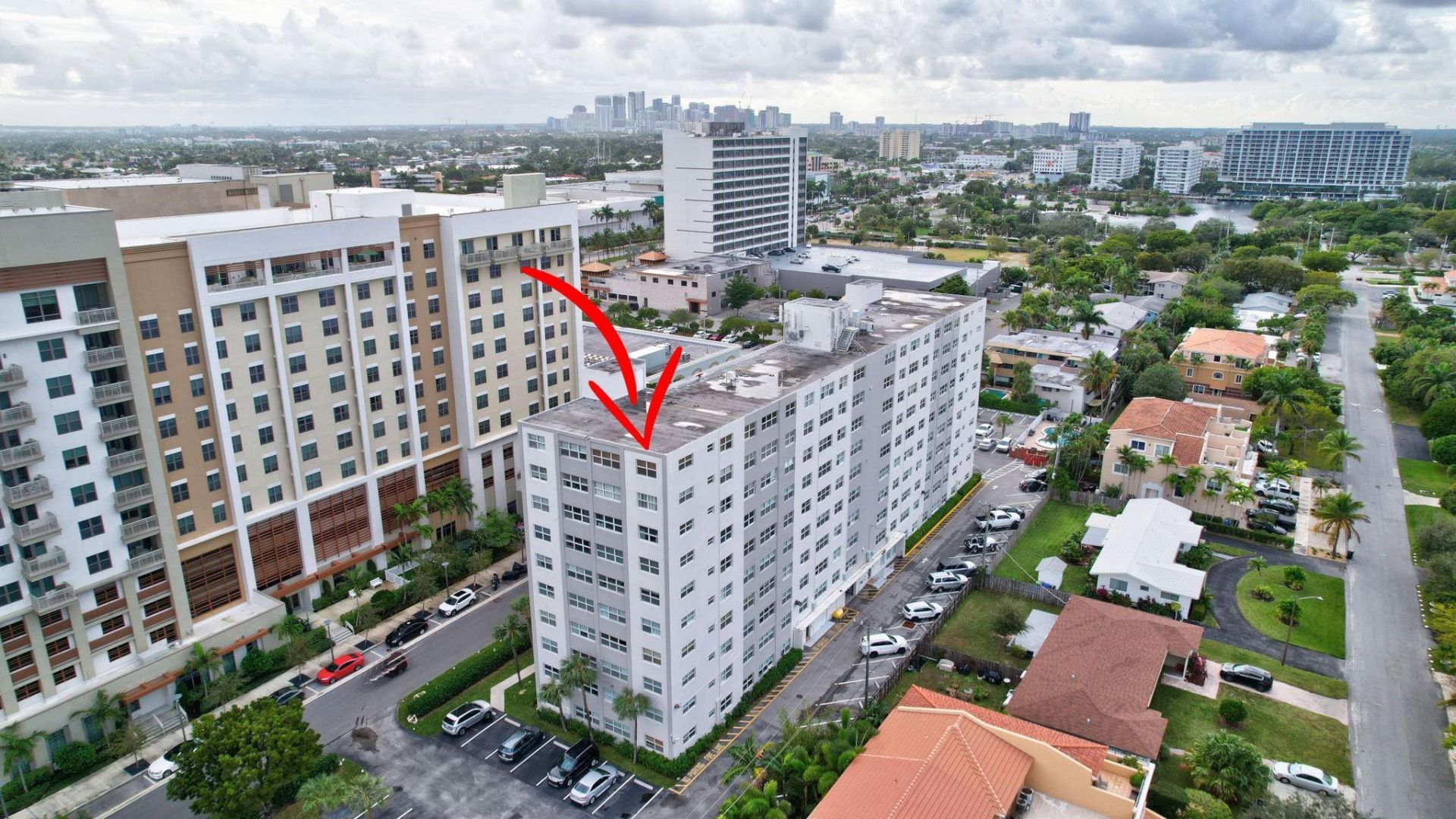 2555 NE 11th St, Unit PH09, Fort Lauderdale, FL 33304 Photo