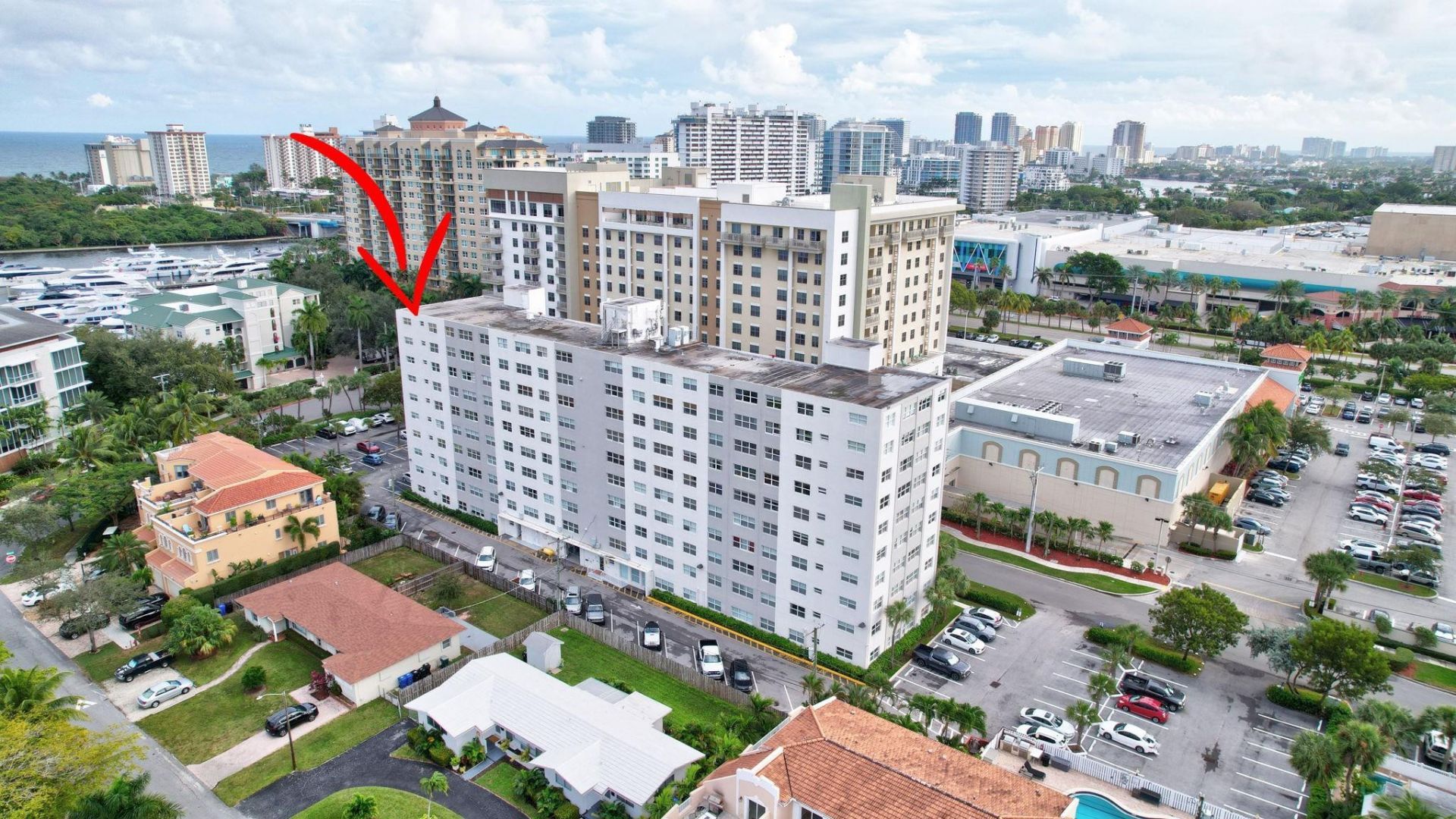 2555 NE 11th St, Unit PH09, Fort Lauderdale, FL 33304 Photo