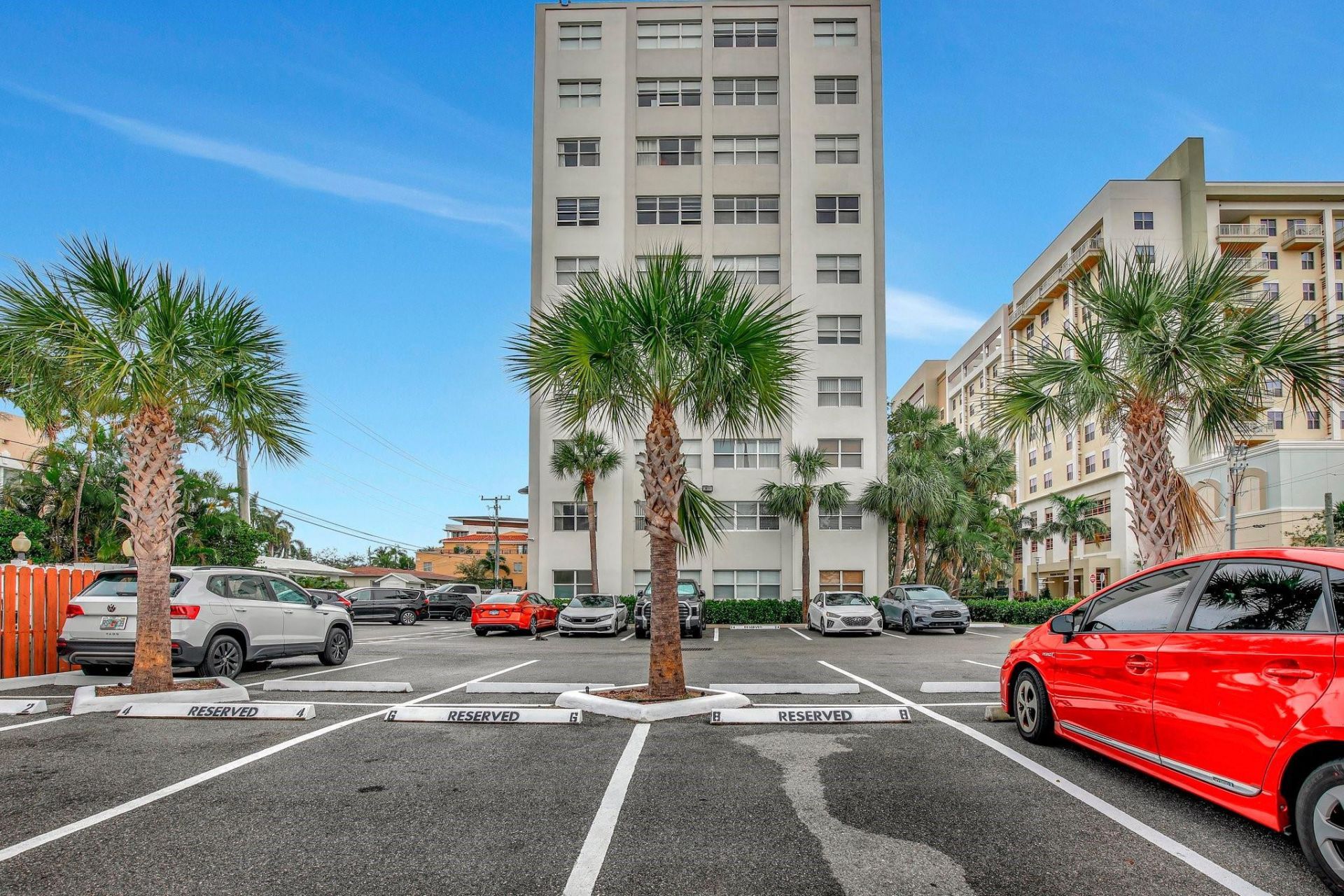 2555 NE 11th St, Unit PH09, Fort Lauderdale, FL 33304 Photo