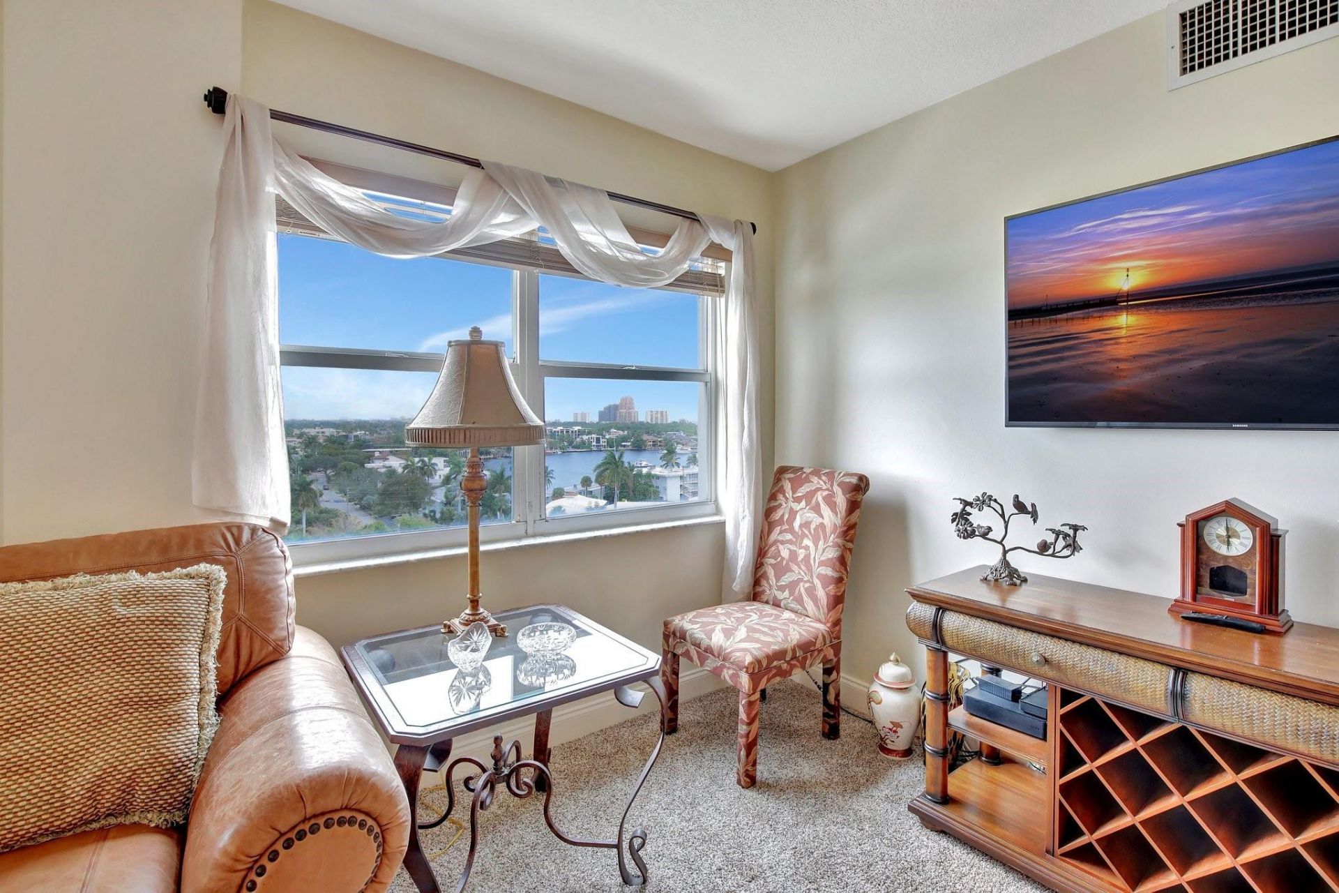 2555 NE 11th St, Unit PH09, Fort Lauderdale, FL 33304 Photo