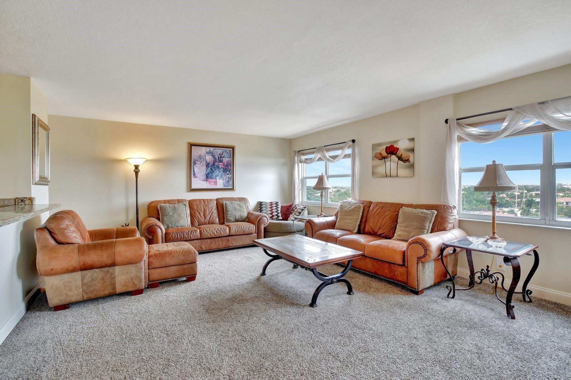 2555 NE 11th St, Unit PH09, Fort Lauderdale, FL 33304 Photo