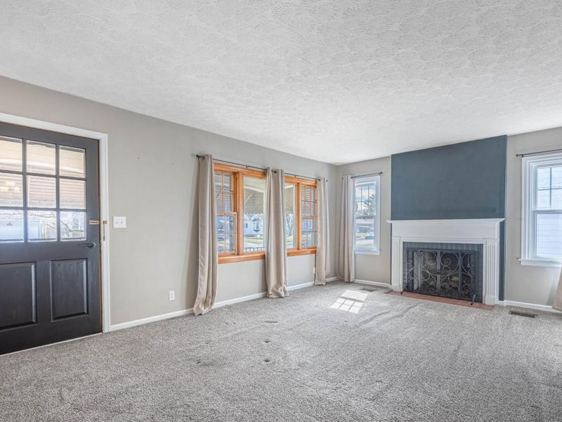 451 Lawnview Avenue , Springfield, OH 45505 Photo 4