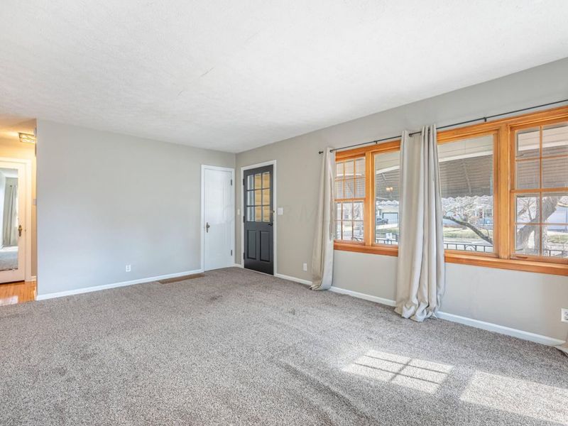 451 Lawnview Avenue , Springfield, OH 45505 Photo 5