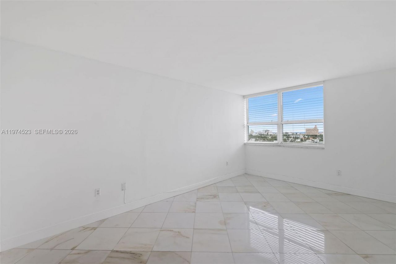 650 West Ave, Unit 1102, Miami Beach, FL 33139 Photo
