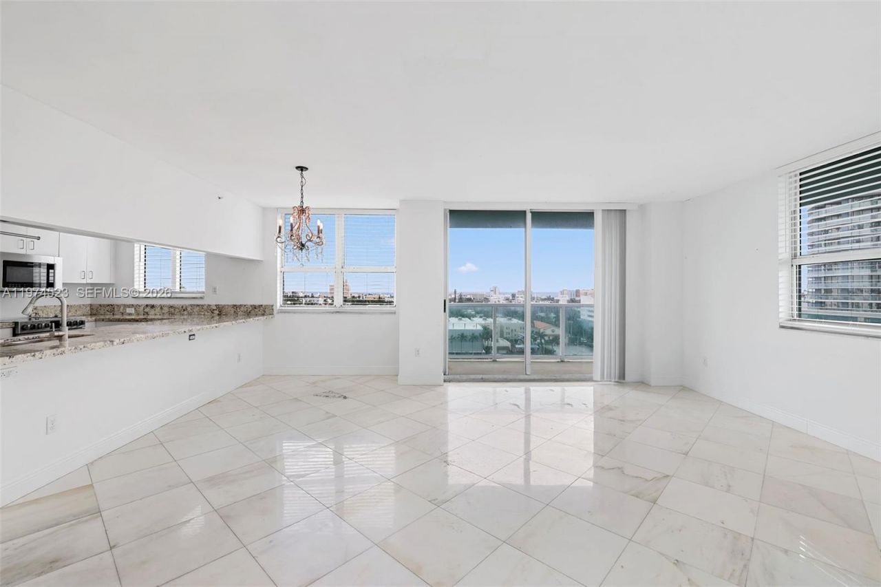 650 West Ave, Unit 1102, Miami Beach, FL 33139 Photo