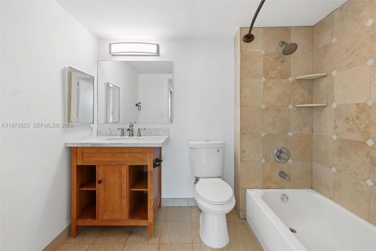 650 West Ave, Unit 1102, Miami Beach, FL 33139 Photo