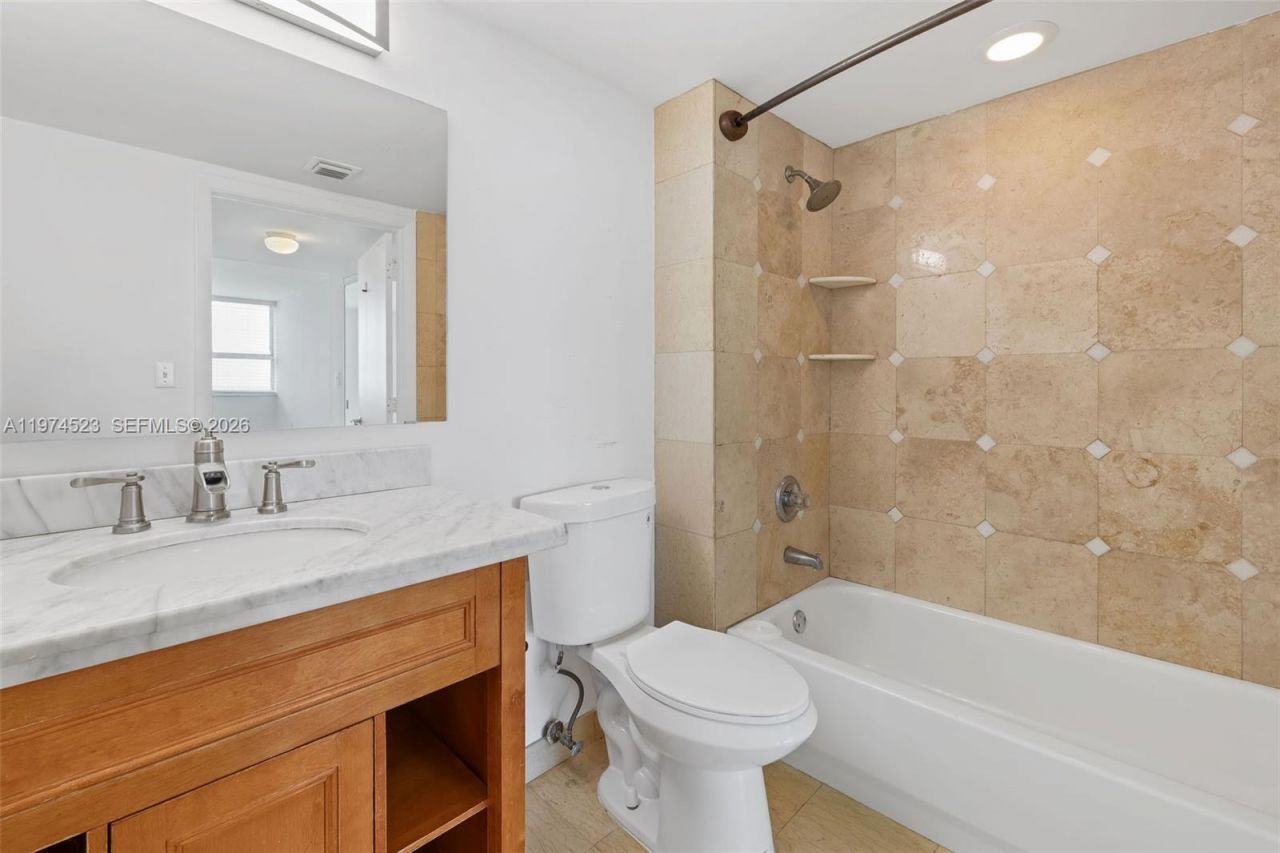 650 West Ave, Unit 1102, Miami Beach, FL 33139 Photo