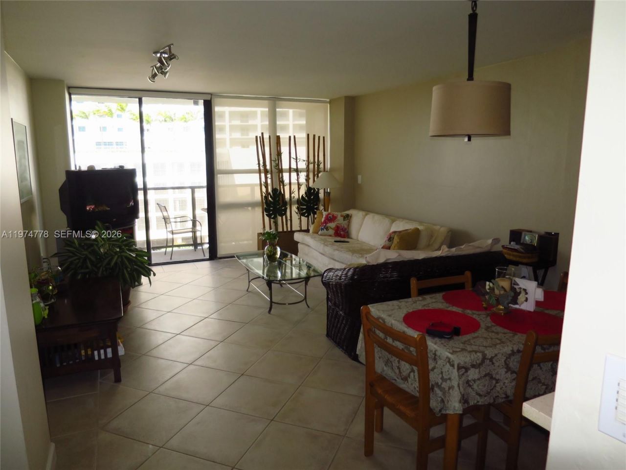 600 NE 36th St , Unit 619, Miami, FL 33137 Photo