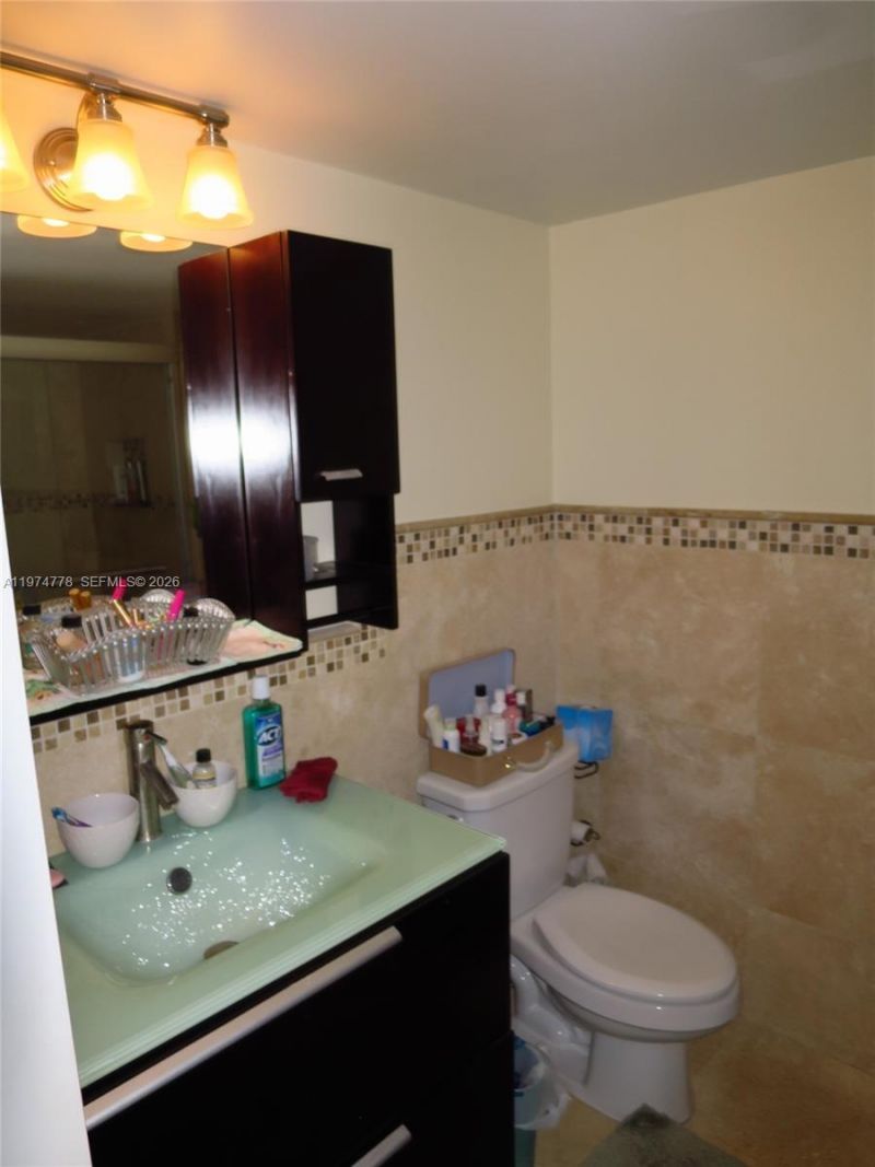 600 NE 36th St , Unit 619, Miami, FL 33137 Photo
