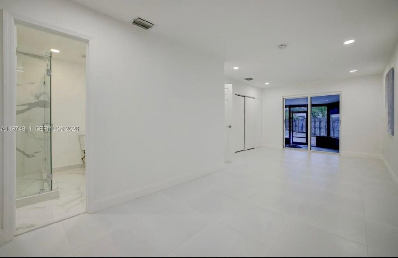 1101 NW 14th Ct, Fort Lauderdale, FL 33311 Photo