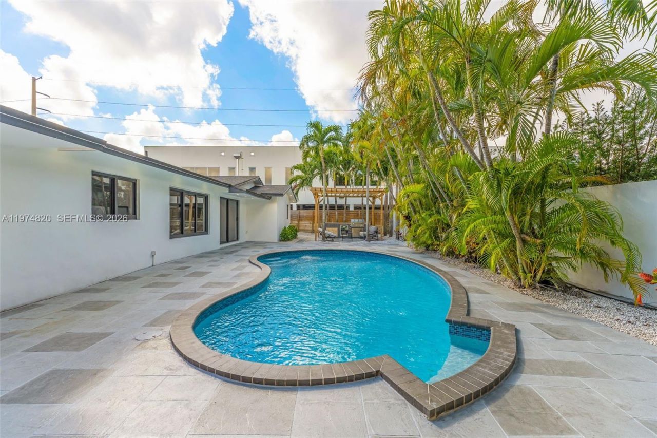 7120 SW 92nd Ave , Miami, FL 33173 Photo