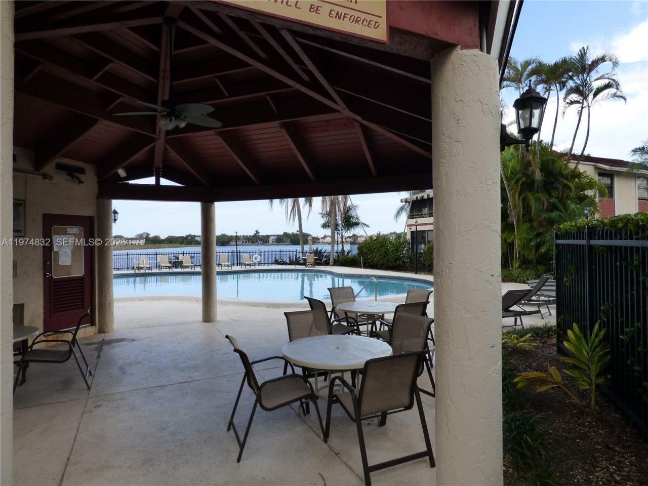 20140 NE 3rd Ct, Unit 1, Miami, FL 33179 Photo