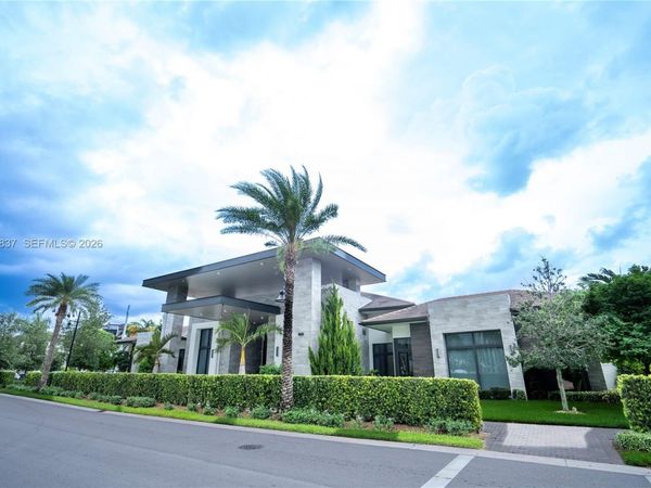 4700 NW 84th Ave , Unit 16, Doral, FL 33166