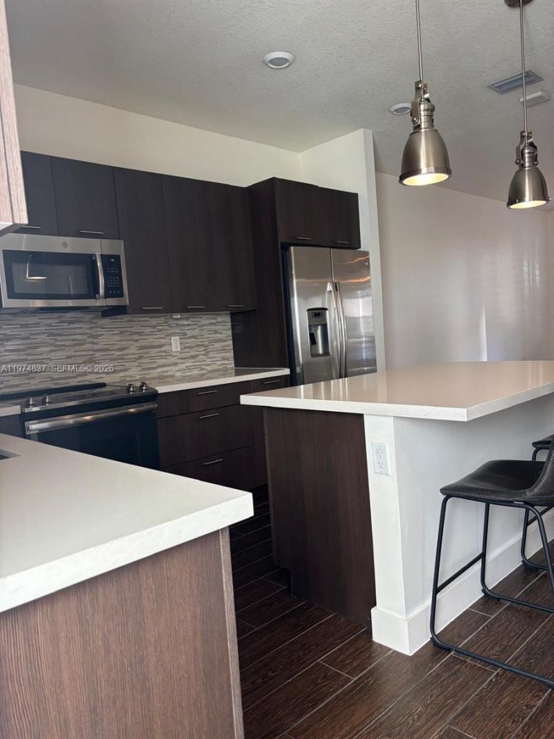 4700 NW 84th Ave , Unit 16, Doral, FL 33166 Photo