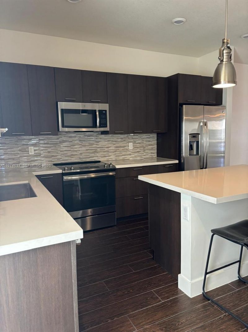 4700 NW 84th Ave , Unit 16, Doral, FL 33166 Photo