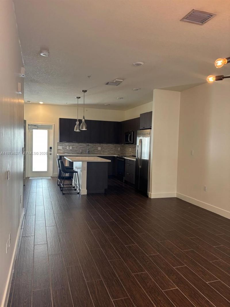 4700 NW 84th Ave , Unit 16, Doral, FL 33166 Photo