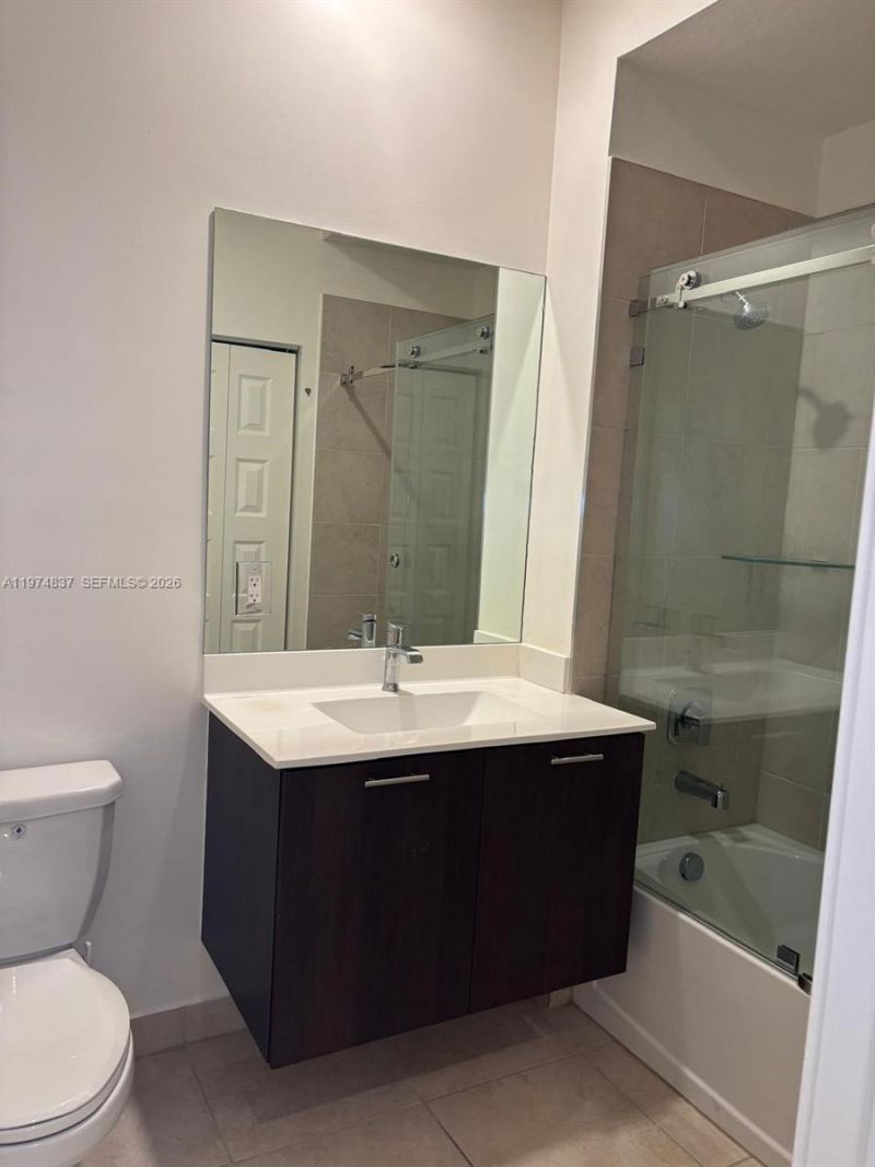 4700 NW 84th Ave , Unit 16, Doral, FL 33166 Photo
