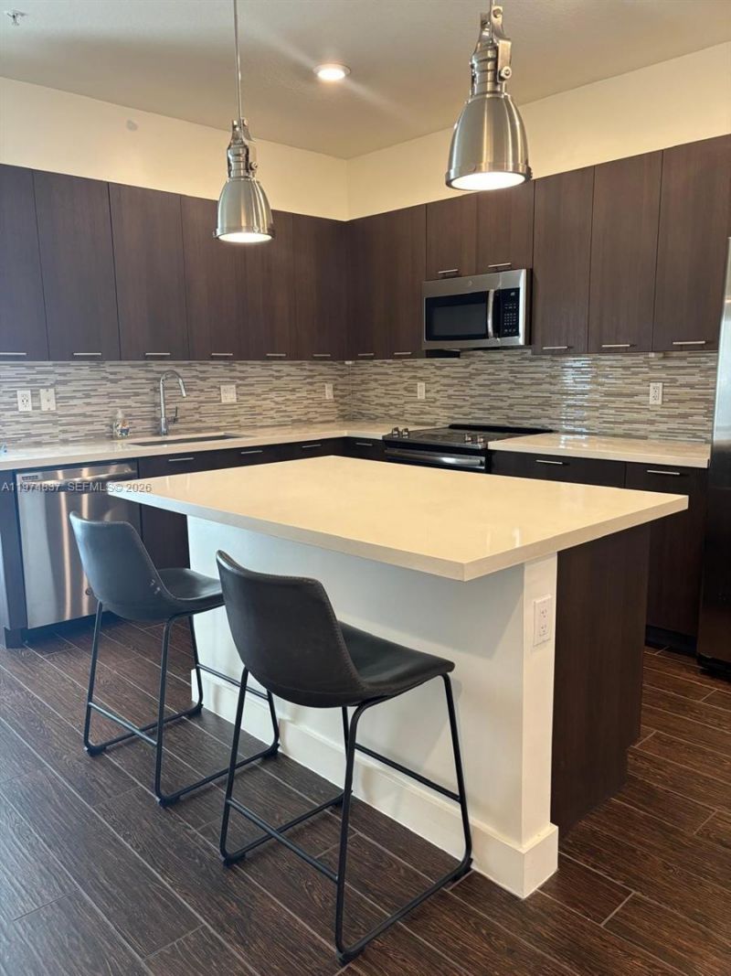 4700 NW 84th Ave , Unit 16, Doral, FL 33166 Photo