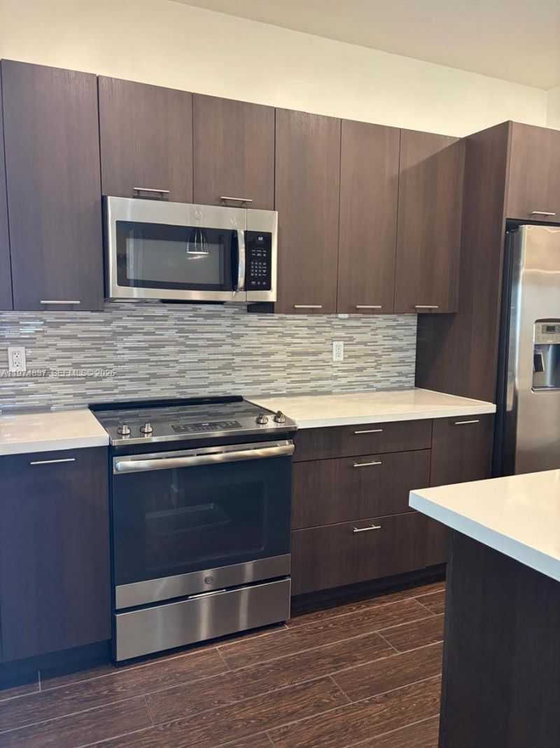 4700 NW 84th Ave , Unit 16, Doral, FL 33166 Photo