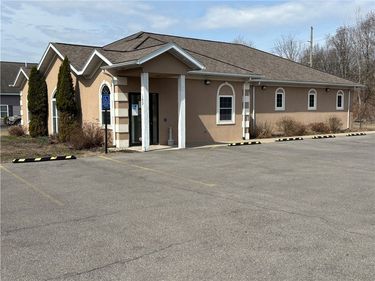 165 W Shore Boulevard, Newark, NY 14513